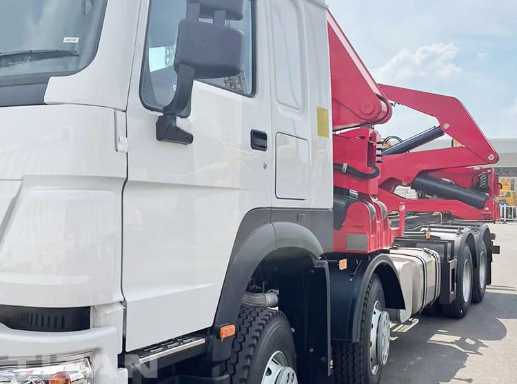 20FT Container Side Lifter Truck for Sale in Papua New Guinea