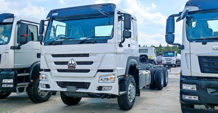 Sinotruk Howo 6x4 Cargo Chassis Truck for Sale in PNG