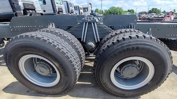 Sinotruk Howo 6x4 Cargo Chassis Truck for Sale in PNG