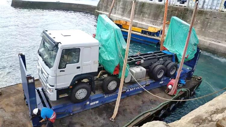 Shipping Package Services of Side Loader in Papua New Guinea