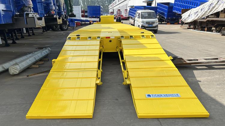 Tri Axle Semi Low Loader Trailer for Sale in Papua New Guinea