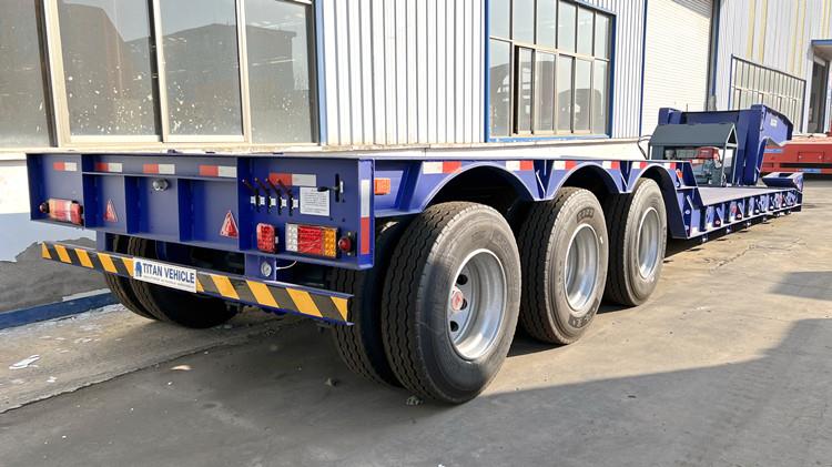 3 Axle 60 Ton Removable Gooseneck Lowboy Trailer for Sale in Papua New Guinea