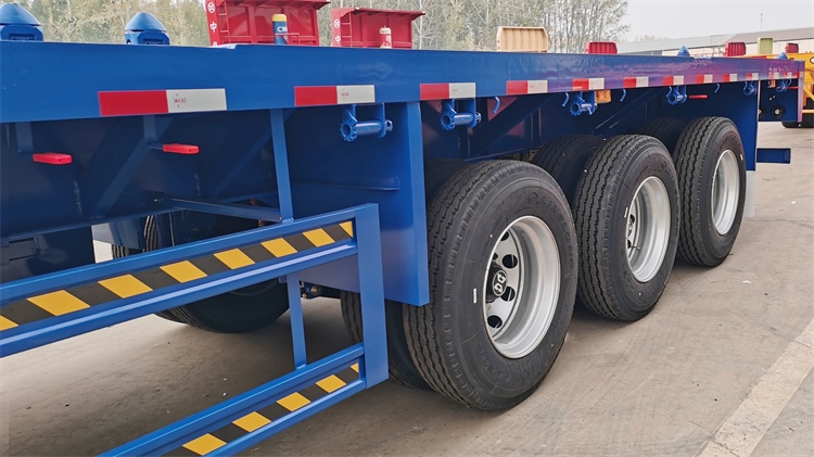How Much Does a Flatbed Cost? CIMC 3 Axle Flatbed Trailer for Sale