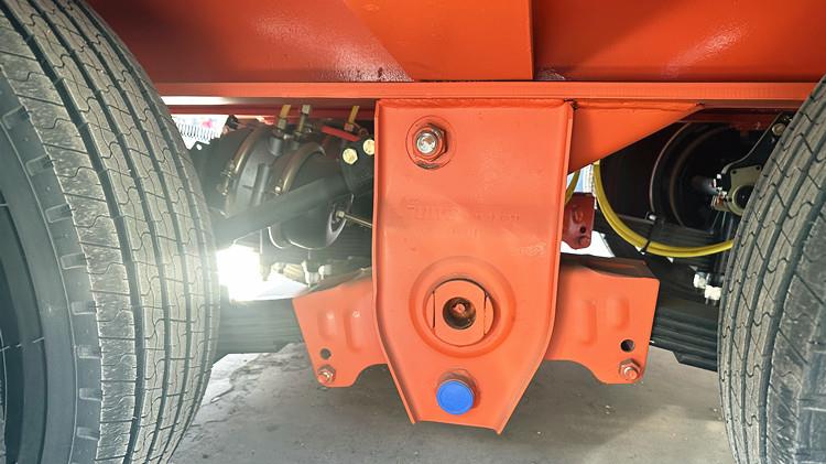 CIMC 4 Axle 100T Low Loader Truck for Sale in Papua New Guinea
