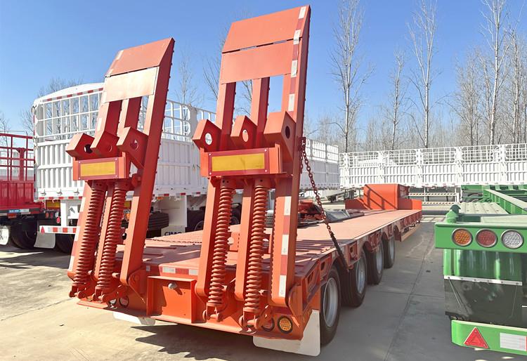 CIMC 4 Axle 100T Low Loader Truck for Sale in Papua New Guinea