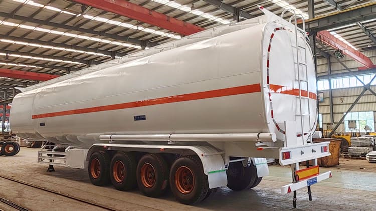 4 Axle Fuel Tanker Semi Trailer in Papua New Guinea
