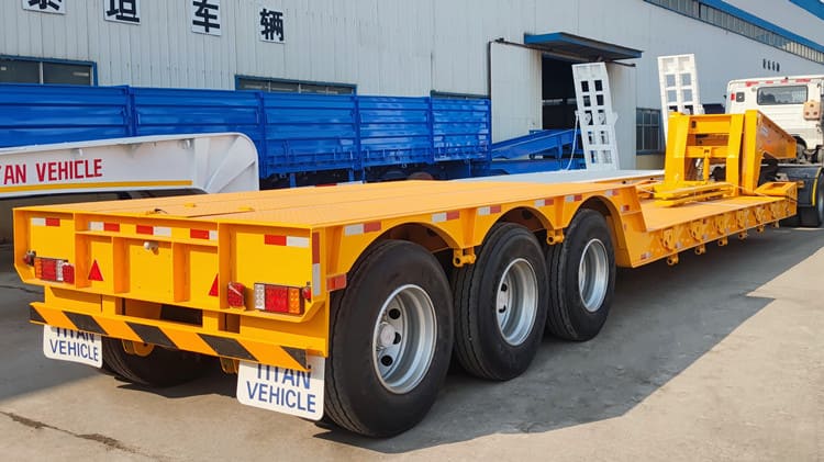 3 Axle Lowboy Gooseneck Trailer for Sale in Papua New Guinea