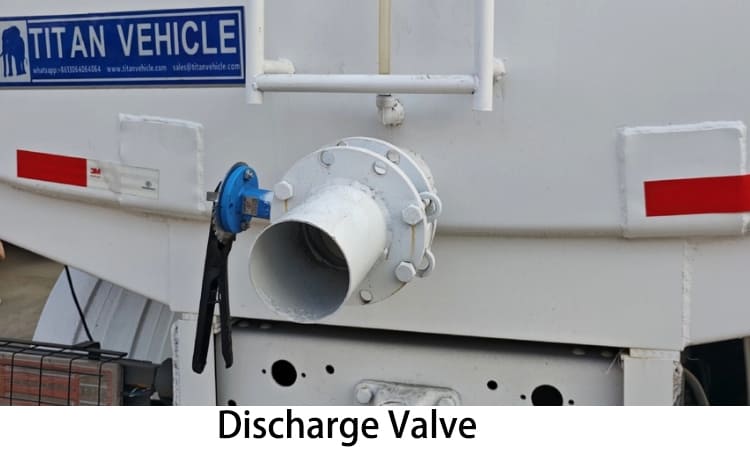 RHD Used Howo 20000L Oil Tanker Trucks for Sale in Papua New Guinea