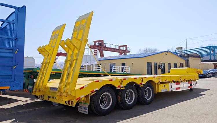 Semi Low Loader Trailer for Sale in Papua New Guinea