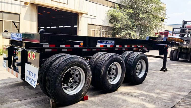 Tri Axle Chassis Container for Sale in Papua New Guinea