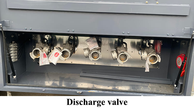 TITAN 4 Axle Diesel Fuel Tank Trailer for Sale in Papua New Guinea